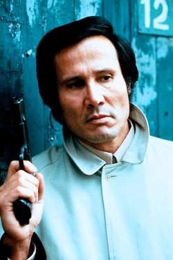 Henry Silva