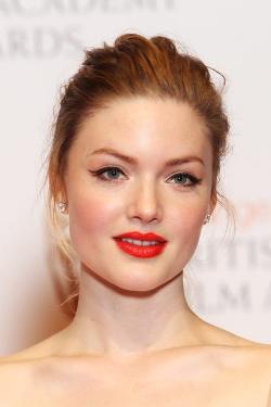 Holliday Grainger