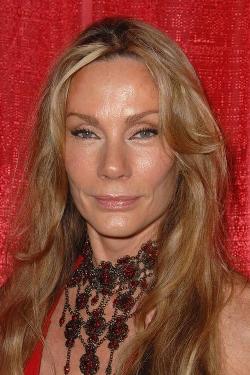 Virginia Hey